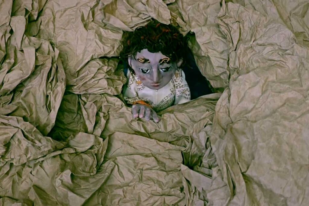 Still image from the video: Tiny Cave & the Magnificent Creatures